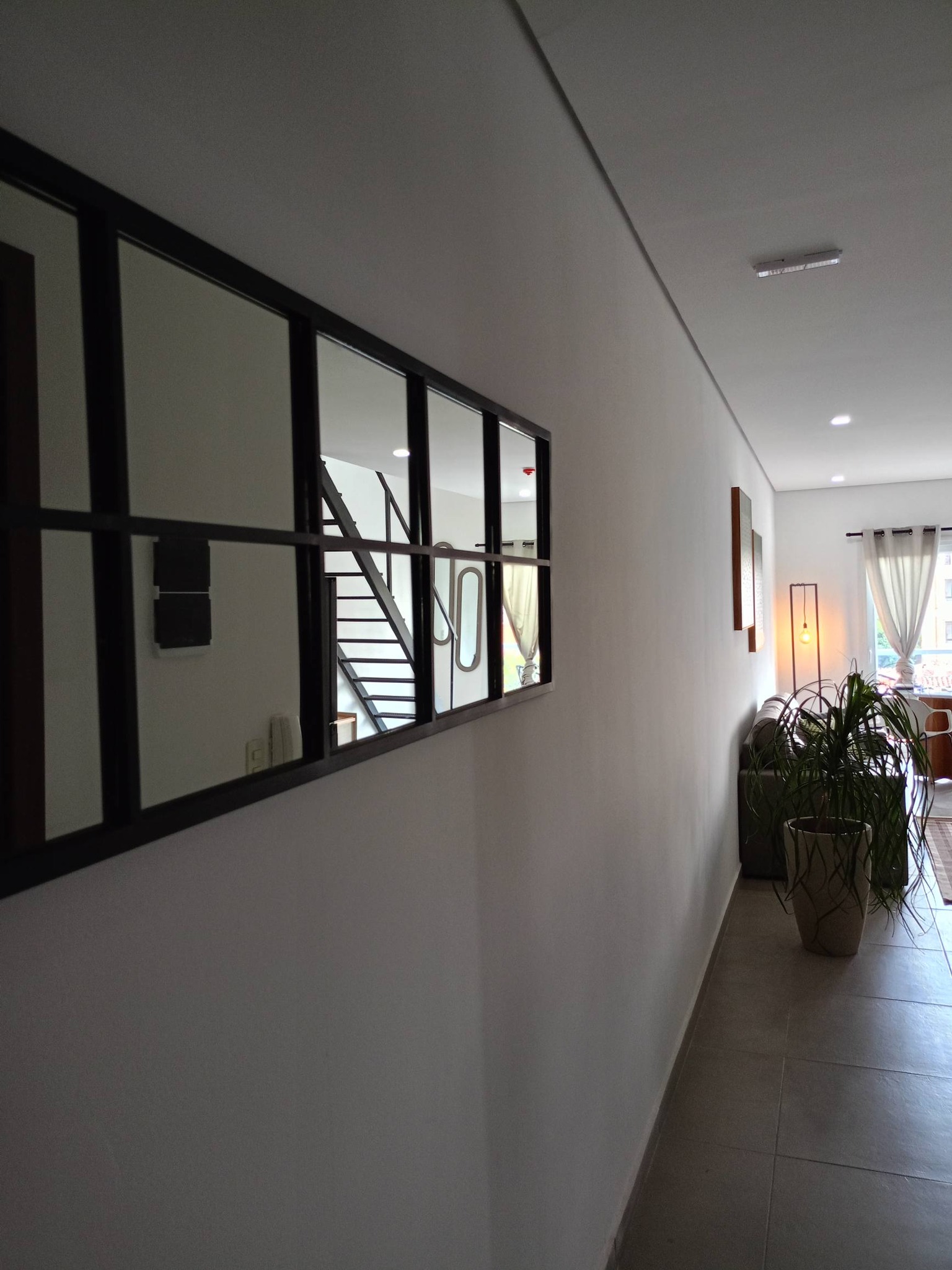 Asunción: Se vende un dúplex bellamente amueblado en el Barrio Herrera, con estacionamiento privado. - imagen 4
