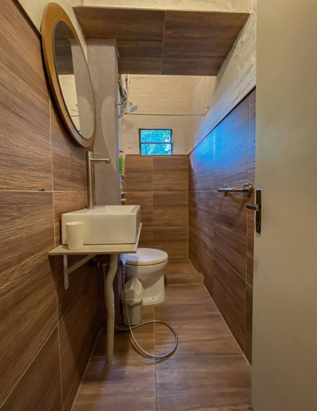 Hermosa villa en San Bernardino, cerca del lago y del centro. - imagen 10