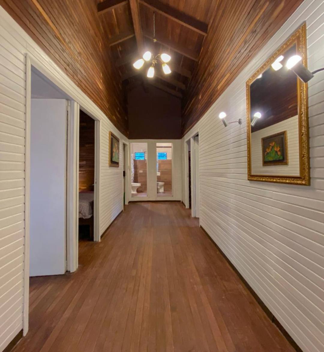 Hermosa villa en San Bernardino, cerca del lago y del centro. - imagen 11
