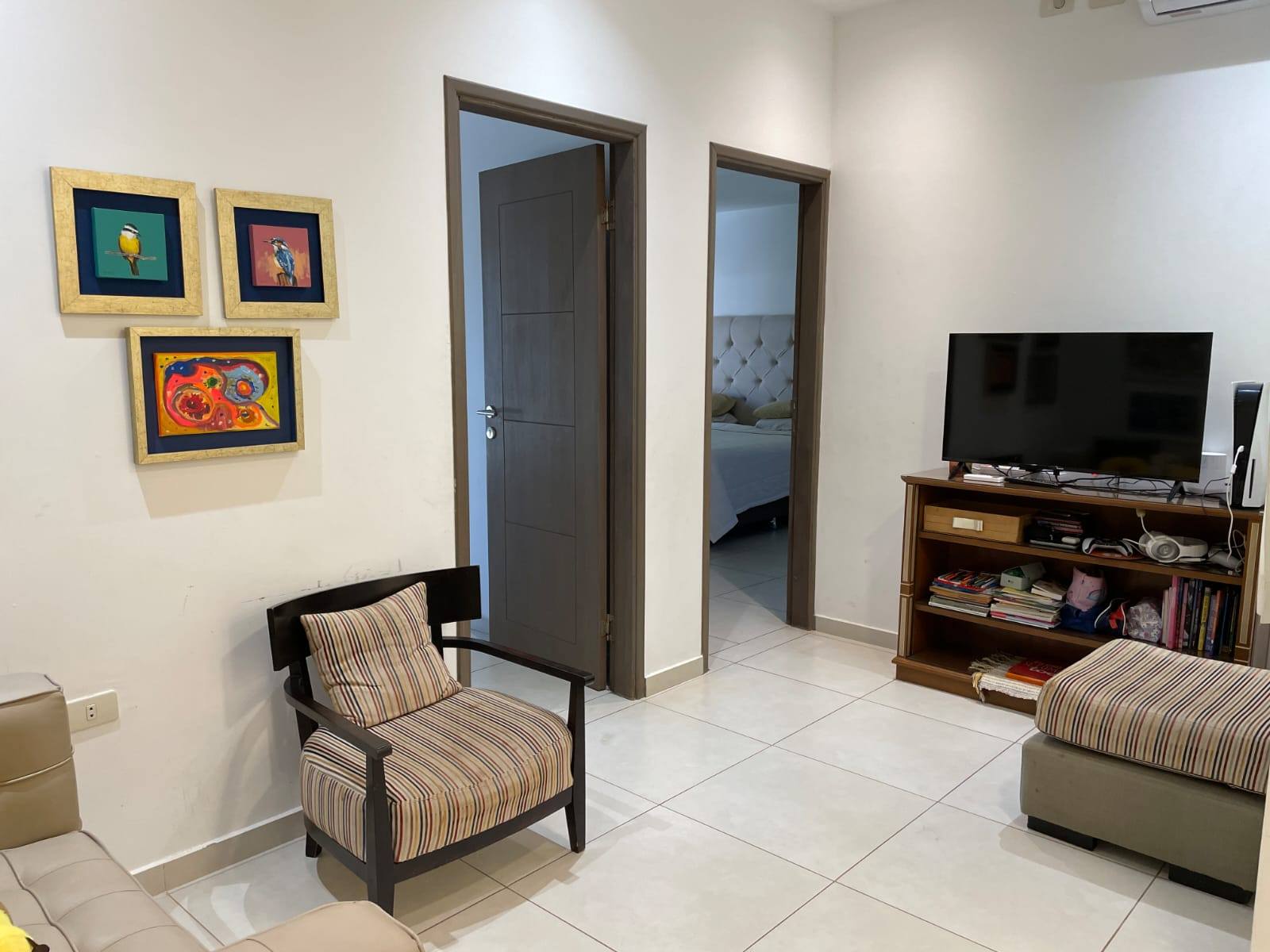 En venta o alquiler hermosa residencia en la zona del Yatch y Golf Club Lambare - imagen 21