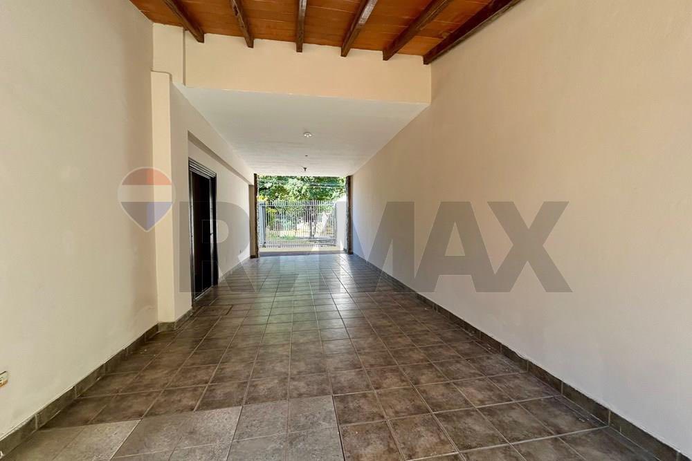 Casa en Fdo de la Mora Zona Sur - B° Leopardi 🏡CASA EN ALQUILER FERNANDO DE LA MORA | BARRIO LEOPARDI - 6