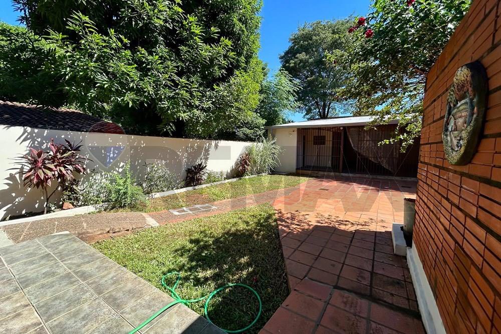 Casa en Fdo de la Mora Zona Sur - B° Leopardi 🏡CASA EN ALQUILER FERNANDO DE LA MORA | BARRIO LEOPARDI - 22