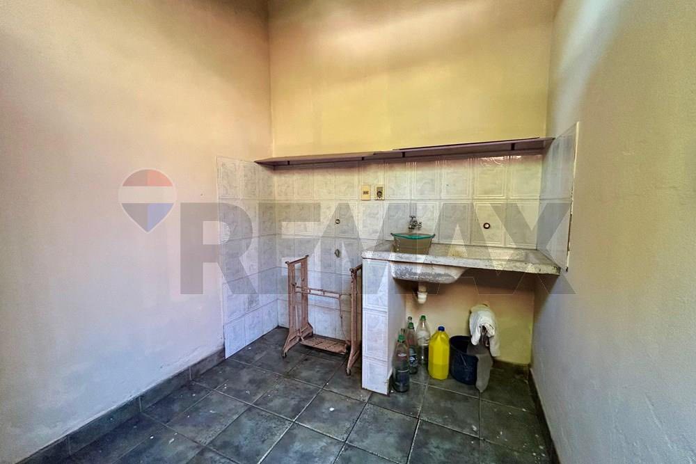Casa en Fdo de la Mora Zona Sur - B° Leopardi 🏡CASA EN ALQUILER FERNANDO DE LA MORA | BARRIO LEOPARDI - 25