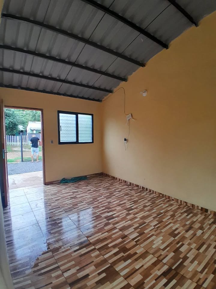 🔑EN VENTA CASA EN ÑEMBY LA LOMITA  📍Ubicado a 400mts de la av.uruguay - 3