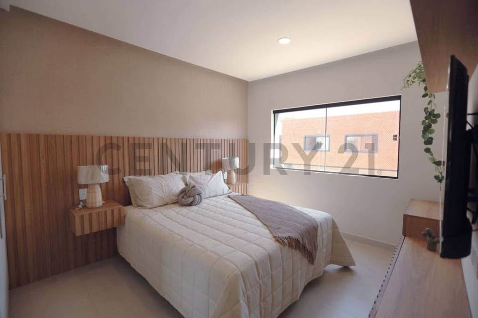 UlTIMA UNIDAD DISPONIBLE- Duplex en el barrio cerrado Altea laguna Grande- Fernando de la mora - 2