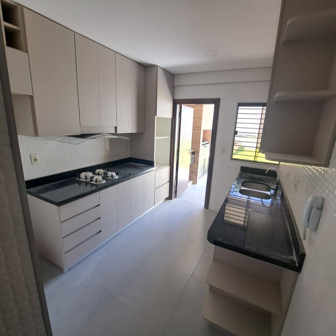 ALQUILO HERMOSO DÚPLEX EN LAMBARÉ ZONA ITA ENRAMADA - 5