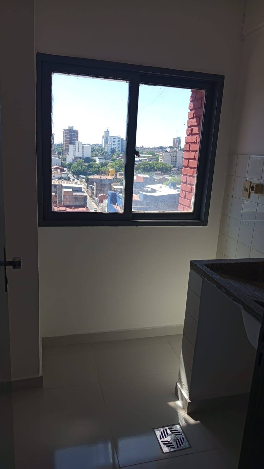 ALQUILO DEPARTAMENTO REFACCIONADO A NUEVO EN EL CENTRO DE ASUNCION ZONA FERIA ASUNCION - 14
