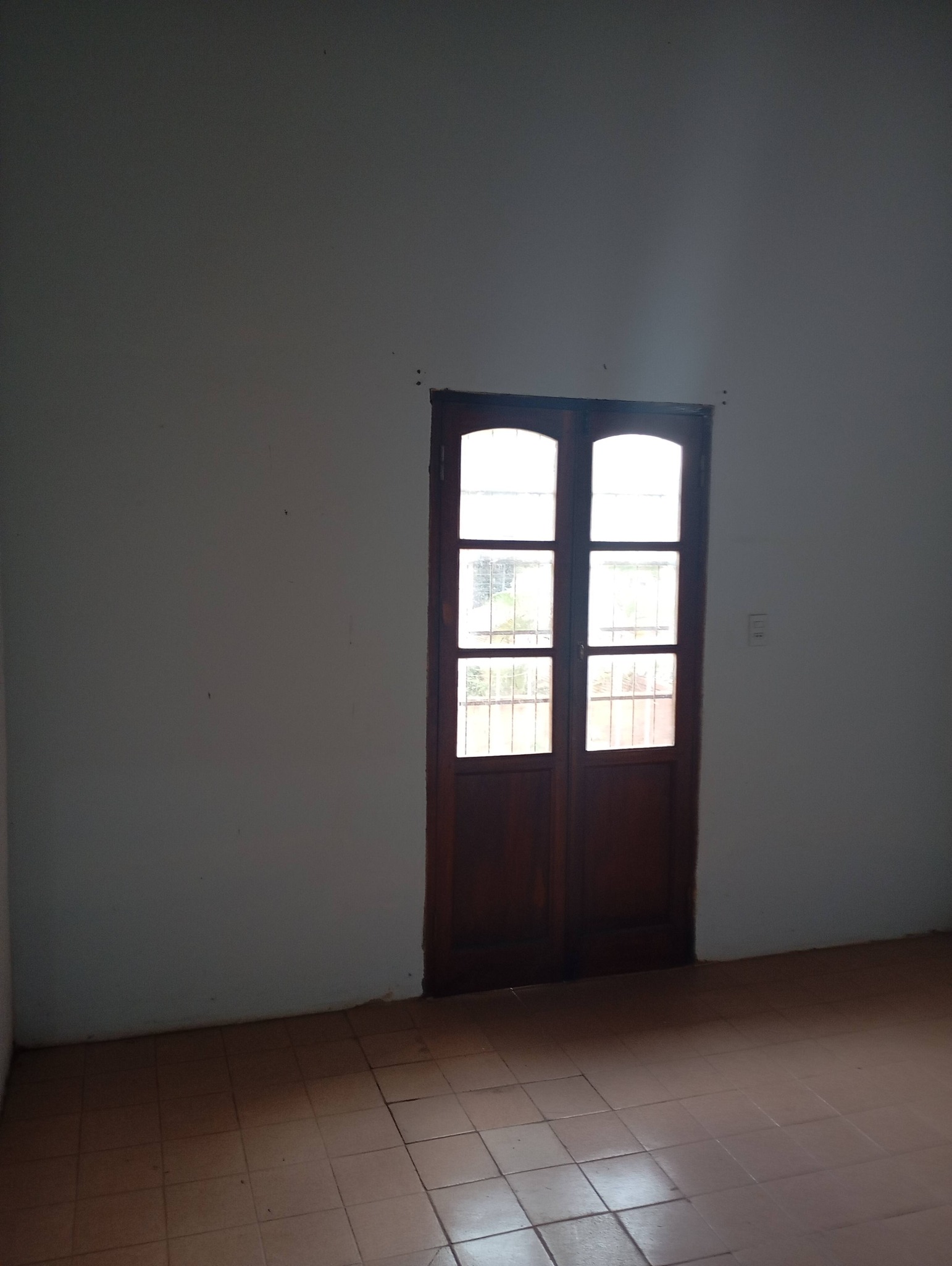 ALQUILO DEPARTAMENTO CON 2 DORMITORIOS EN LAMBARÉ - imagen 5