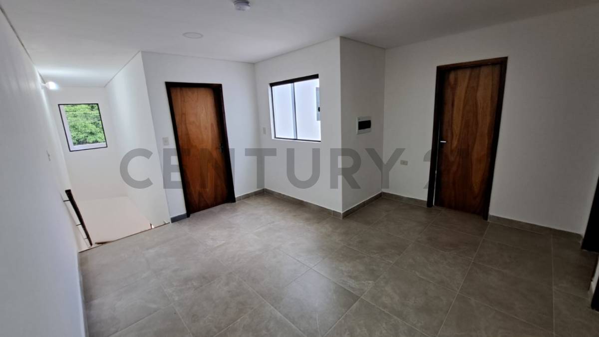 Dúplex en venta – Zona Yacht y Av. Perón - 8