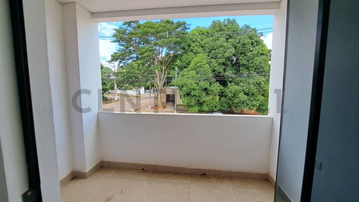 Dúplex en venta – Zona Yacht y Av. Perón - 12