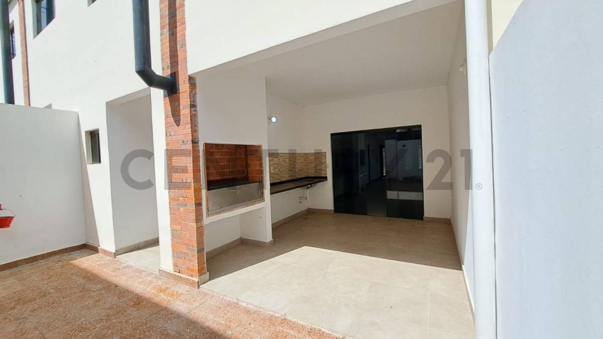 Dúplex en venta – Zona Yacht y Av. Perón - 14