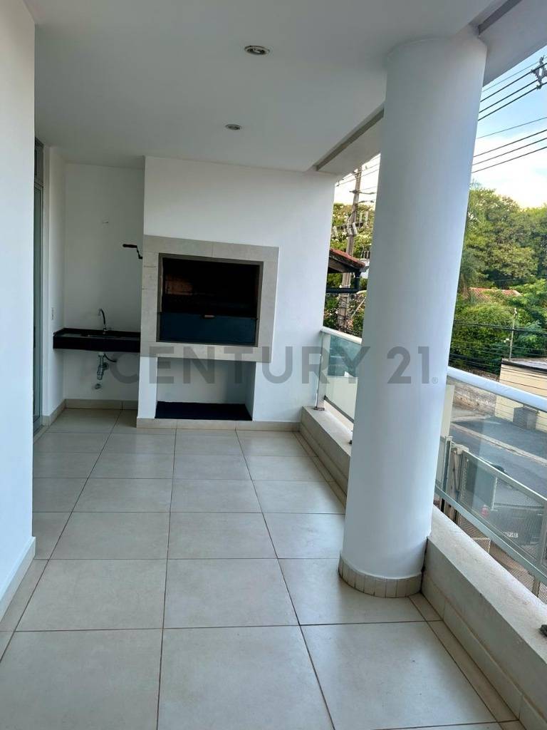 ÂĄUbicaciĂłn privilegiada! ALQUILO AMPLIO DPTO. de 3 habs. +AS en el EDIFICIO GRANADA - 14
