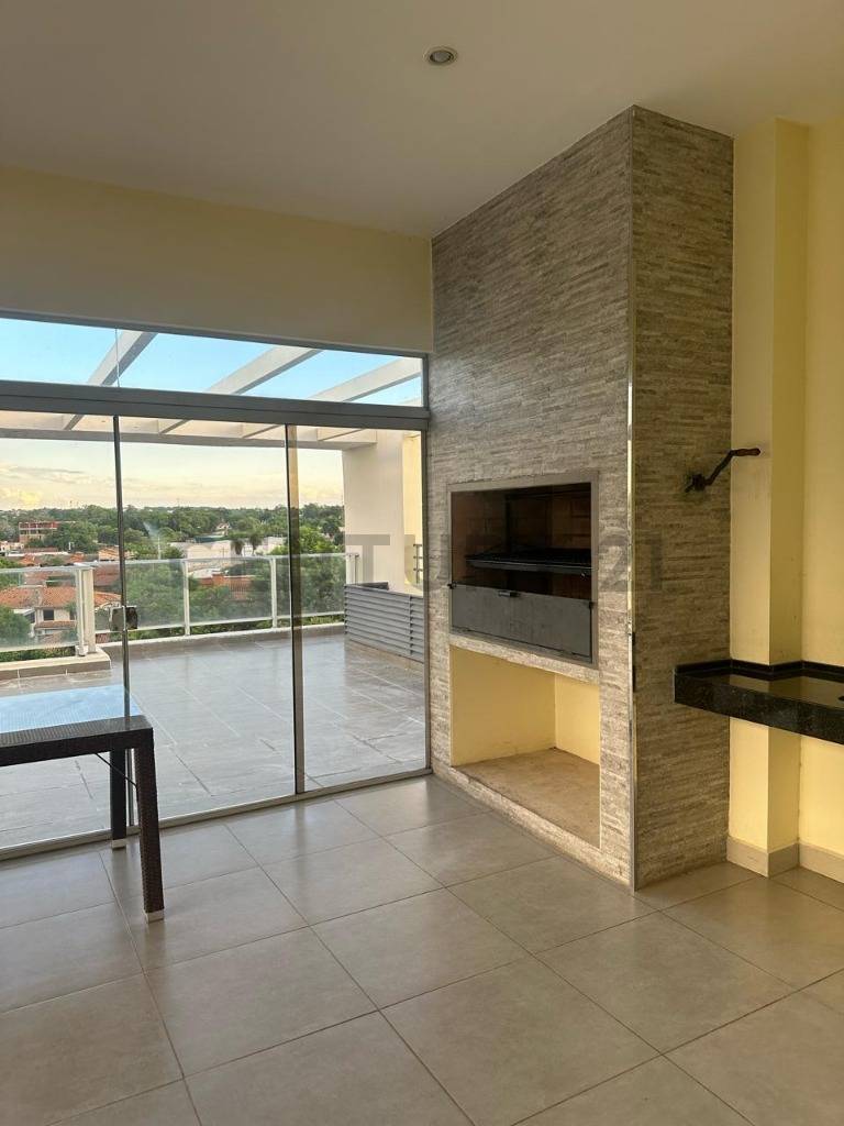 ÂĄUbicaciĂłn privilegiada! ALQUILO AMPLIO DPTO. de 3 habs. +AS en el EDIFICIO GRANADA - 16