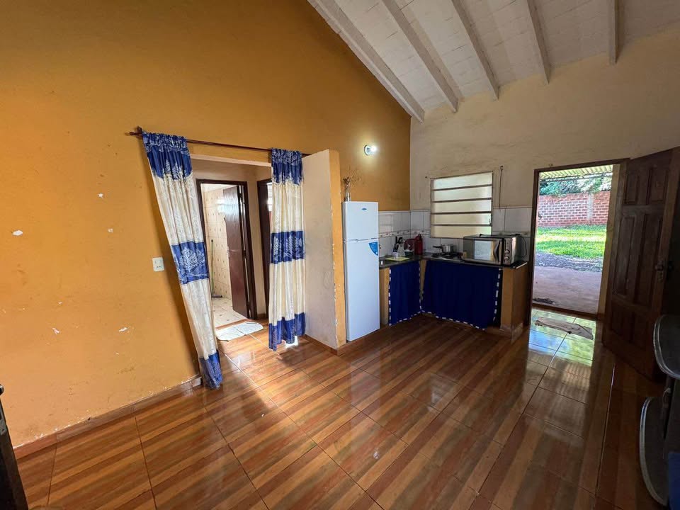 🏡 Casa en Venta – San Isidro Etapa 4 📍 A solo 2 minutos del circuito comercial - 4