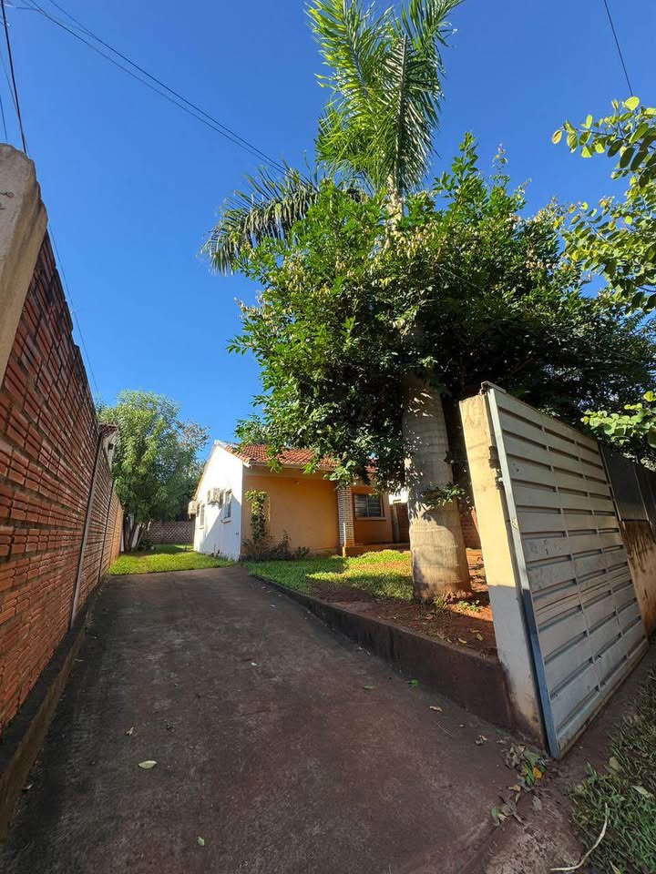 🏡 Casa en Venta – San Isidro Etapa 4 📍 A solo 2 minutos del circuito comercial - 10