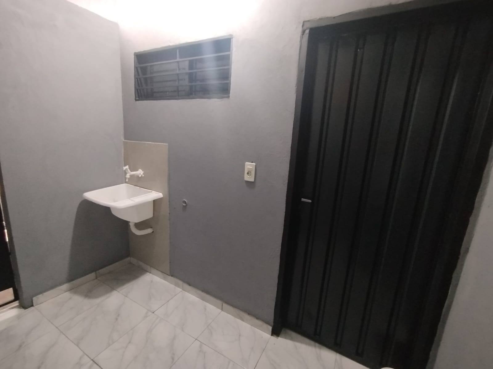 ALQUILO DEPARTAMENTO!! 🏬🏗️  📍Fernando de la mora zona sur (en el límite con San Lorenzo, barcequillo) - 6
