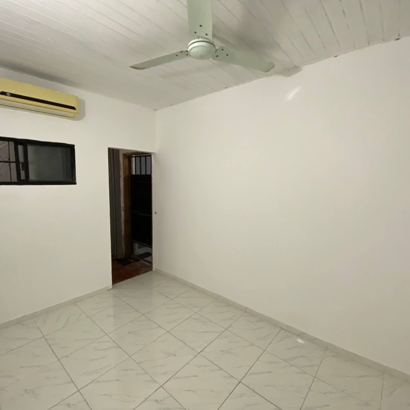 ALQUILO DEPARTAMENTO!! 🏬🏗️  📍Fernando de la mora zona sur (en el límite con San Lorenzo, barcequillo) - 4