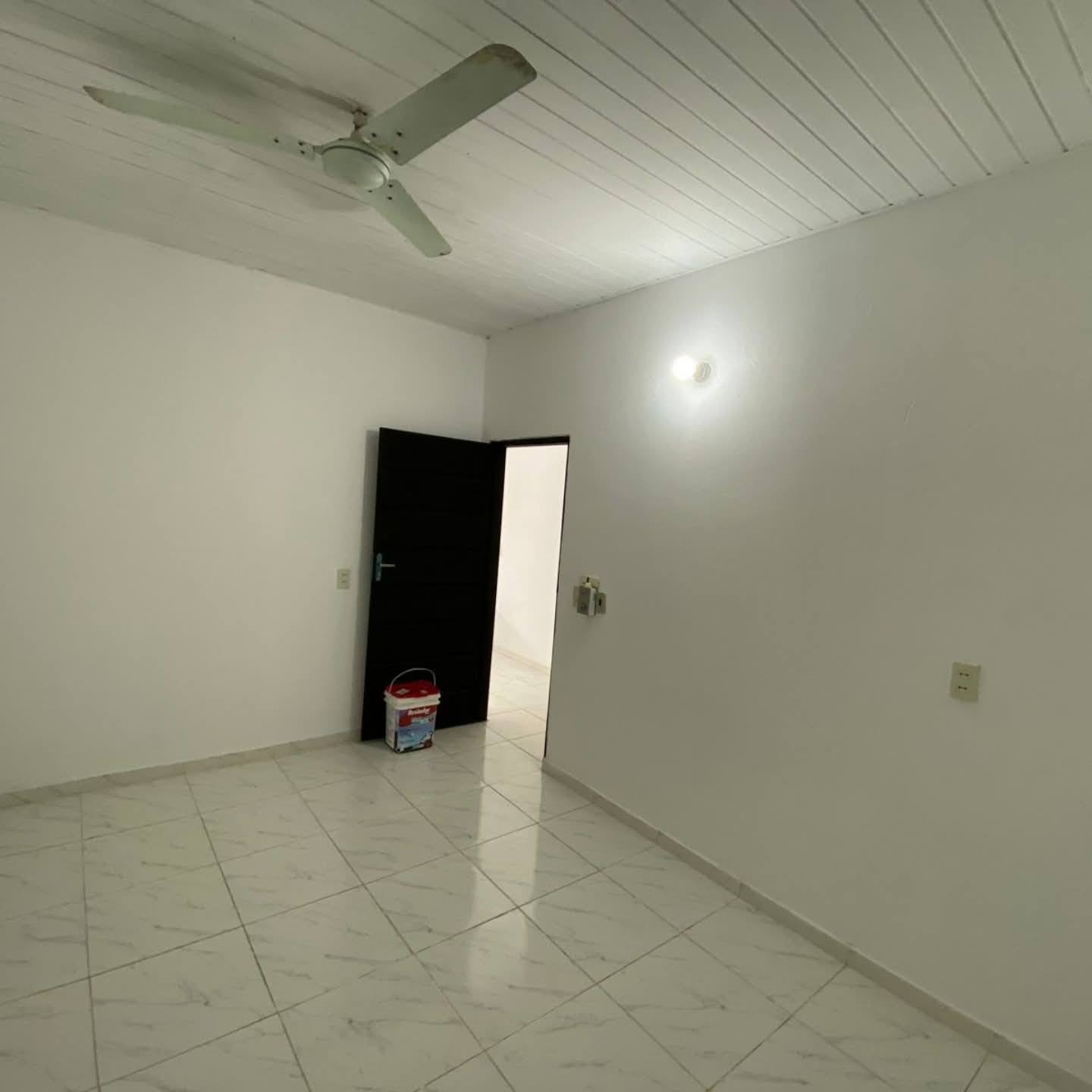 ALQUILO DEPARTAMENTO!! 🏬🏗️  📍Fernando de la mora zona sur (en el límite con San Lorenzo, barcequillo) - 6