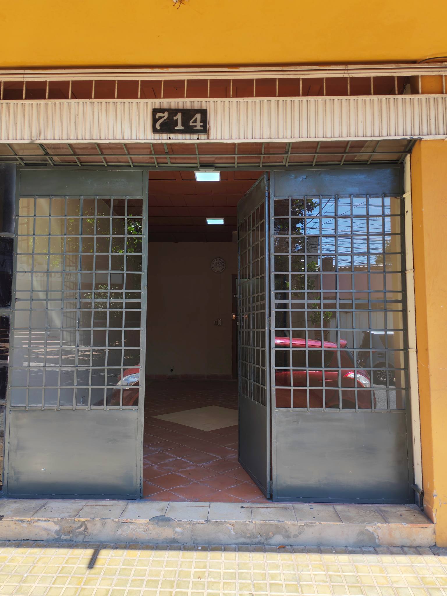Alquiler Dpto p/oficina o vivienda barrio seminario S/Bernardino caballero y herrera - 2