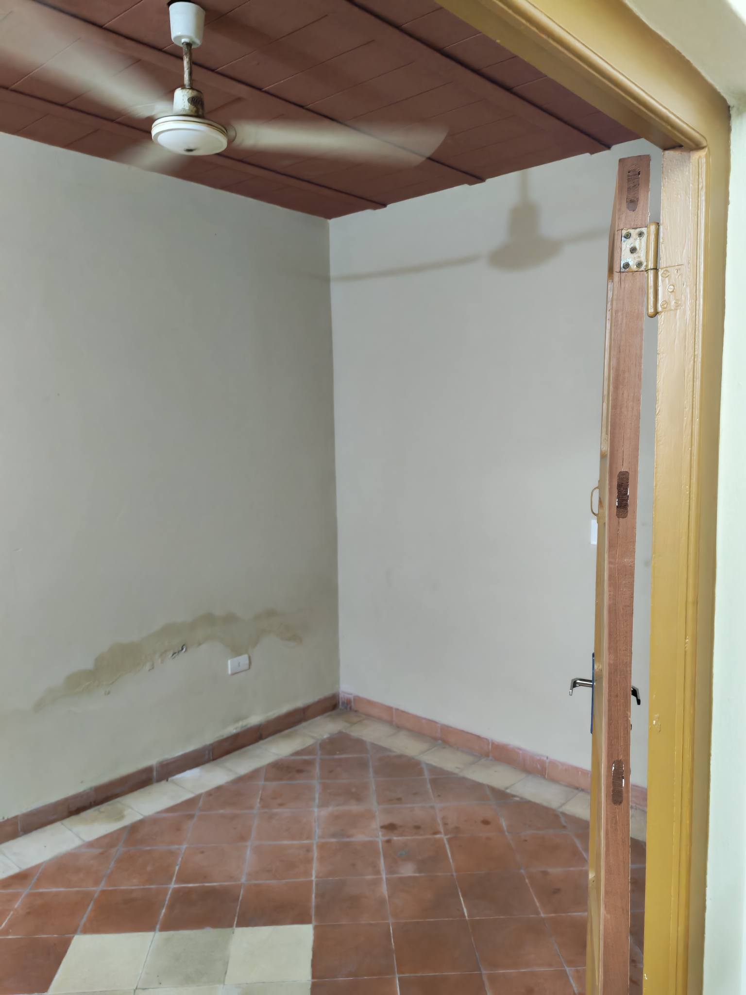 Alquiler Dpto p/oficina o vivienda barrio seminario S/Bernardino caballero y herrera - 11