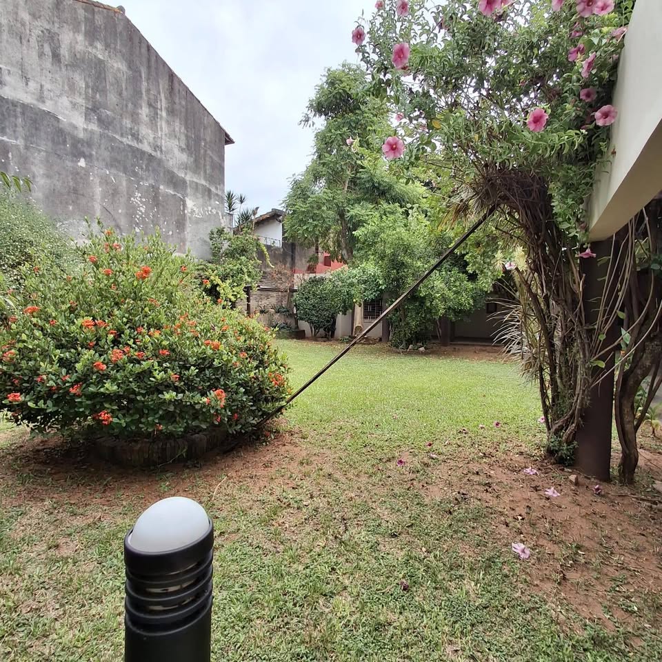 OPORTUNIDAD EN SAJONIA! 🏠 Ideal para Oficina o Vivienda Familiar - 4