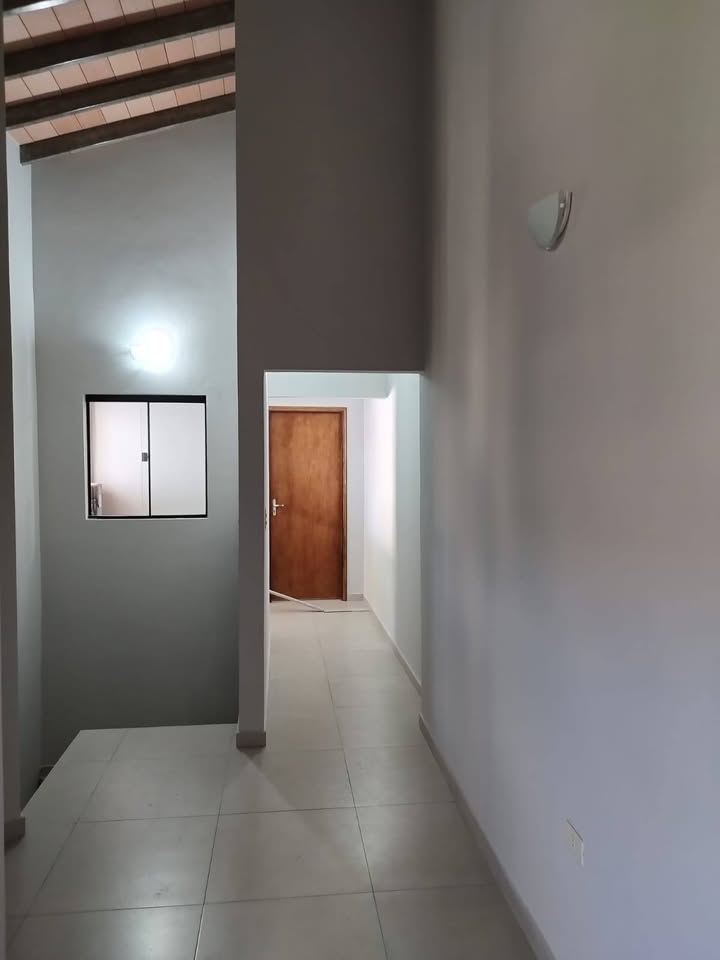 🏡 ALQUILO EN SAJONIA - Gs. 5.000.000 + IVA - imagen 12