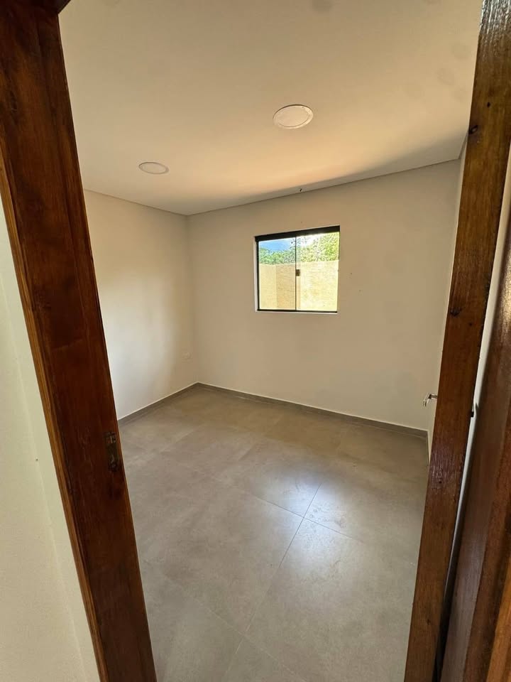 🔑 ALQUILO HERMOSA CASA INDEPENDIENTE EN ITAPUAMI- LUQUE - imagen 3
