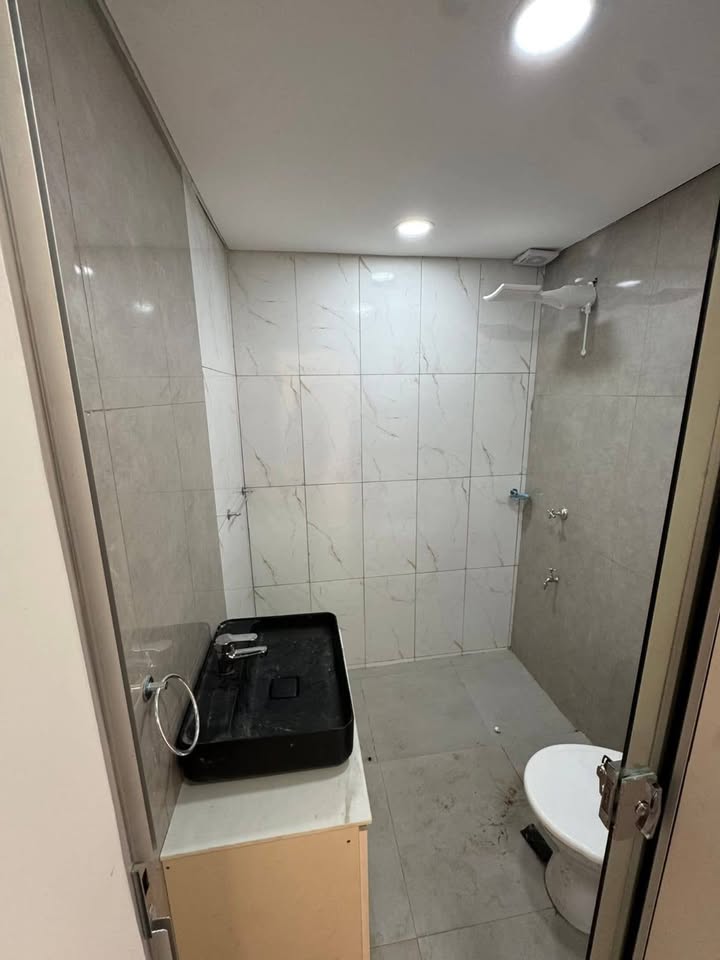 🔑 ALQUILO HERMOSA CASA INDEPENDIENTE EN ITAPUAMI- LUQUE - imagen 5