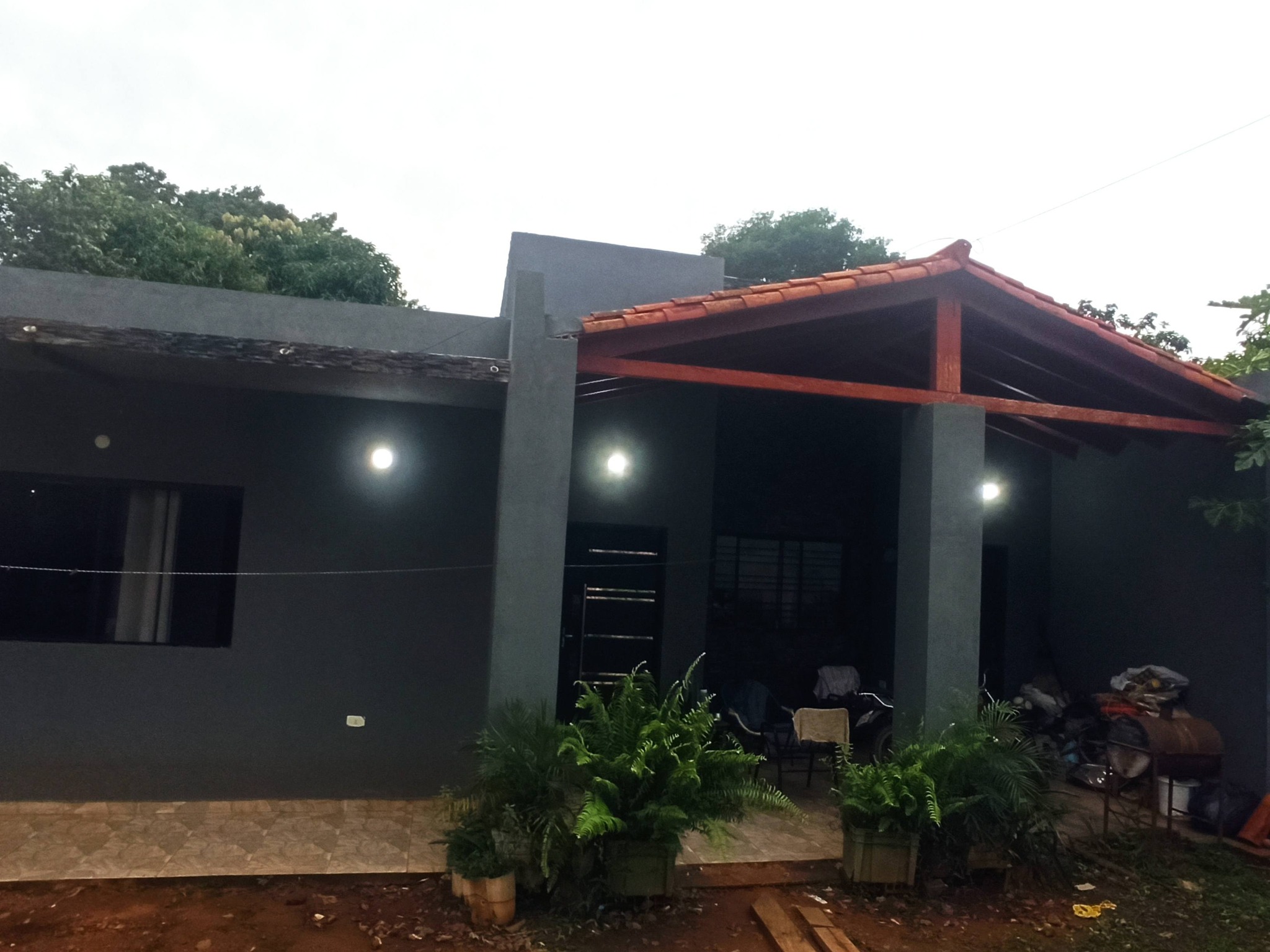 🔥 ¡HERMOSA CASA EN VENTA EN ESQUINA – CAPIATÁ! 🔥 - imagen 5
