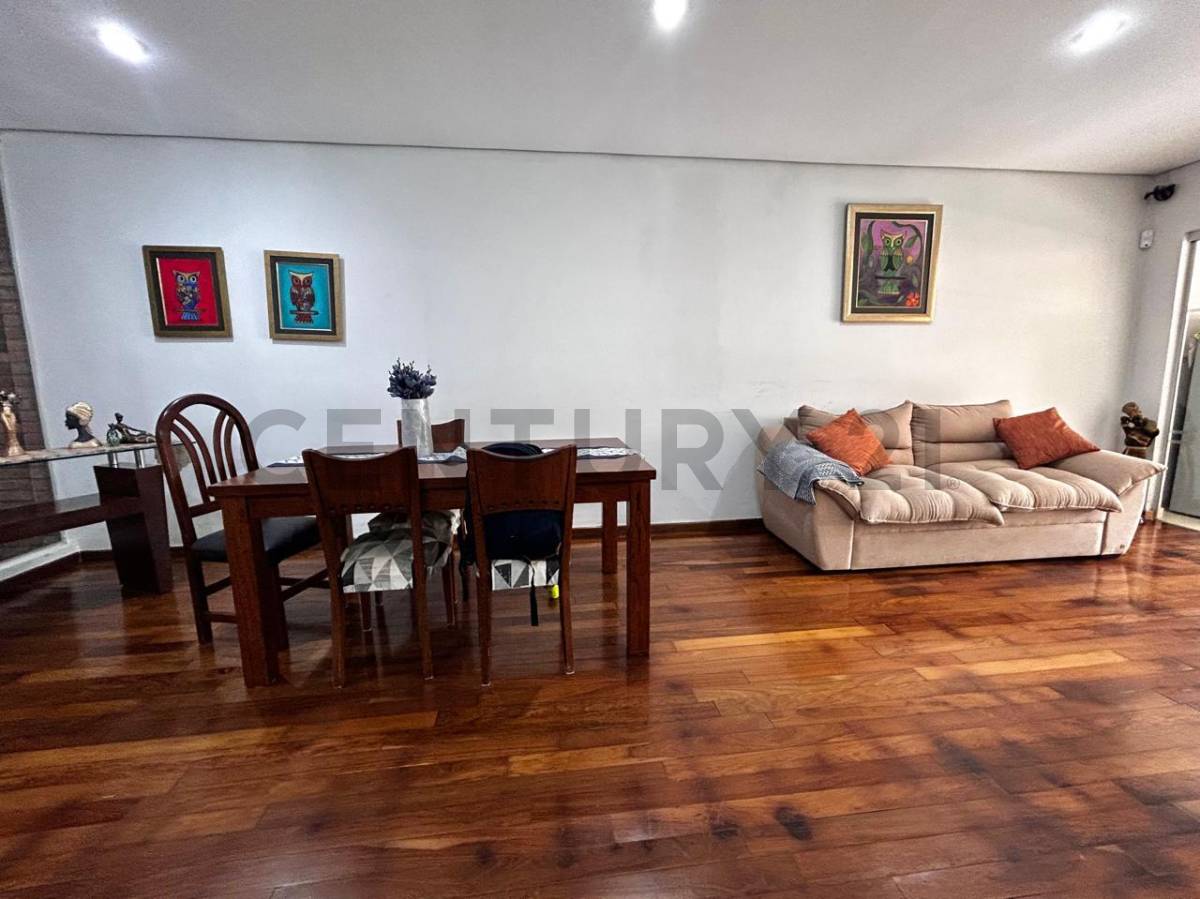 Venta de Casa Dúplex en Ycuá Satí, Asunción - 7