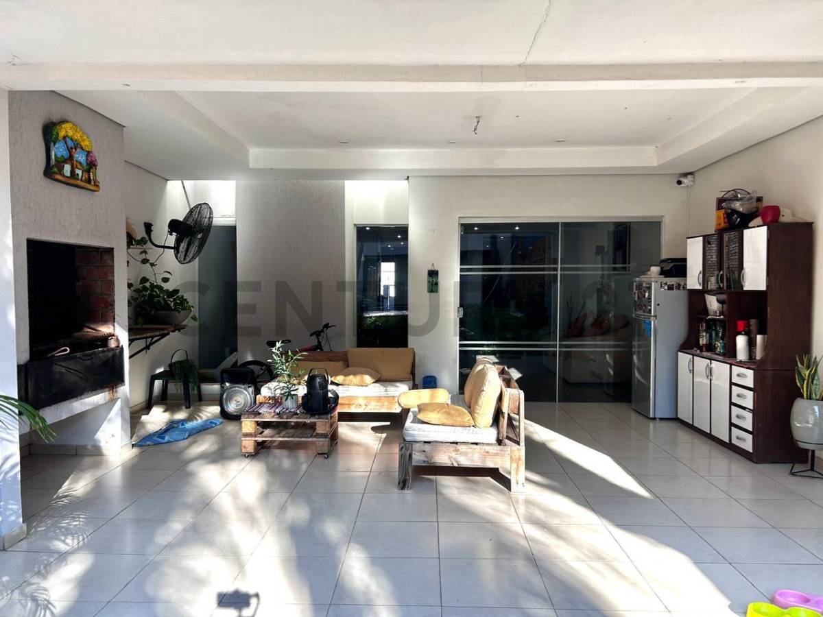 Venta de Casa Dúplex en Ycuá Satí, Asunción - 10