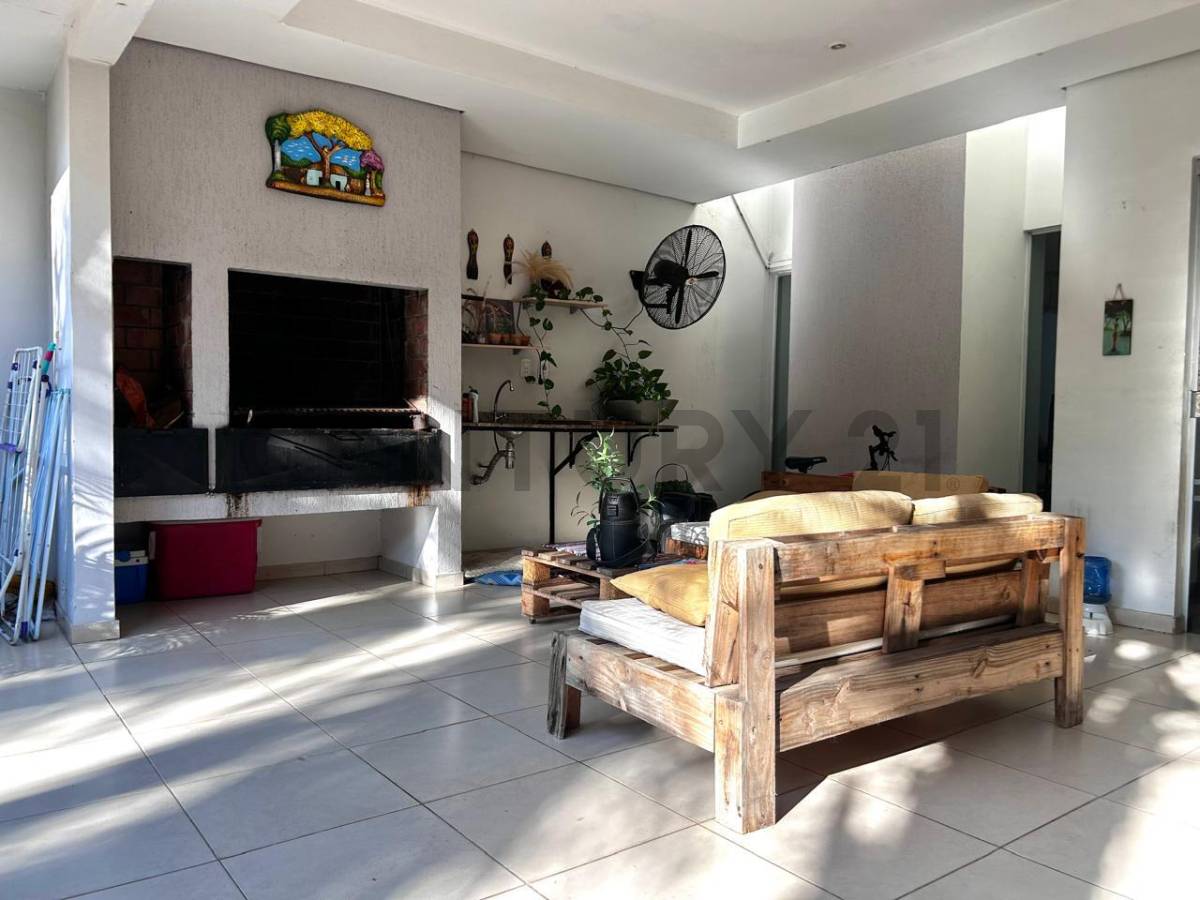 Venta de Casa Dúplex en Ycuá Satí, Asunción - 24