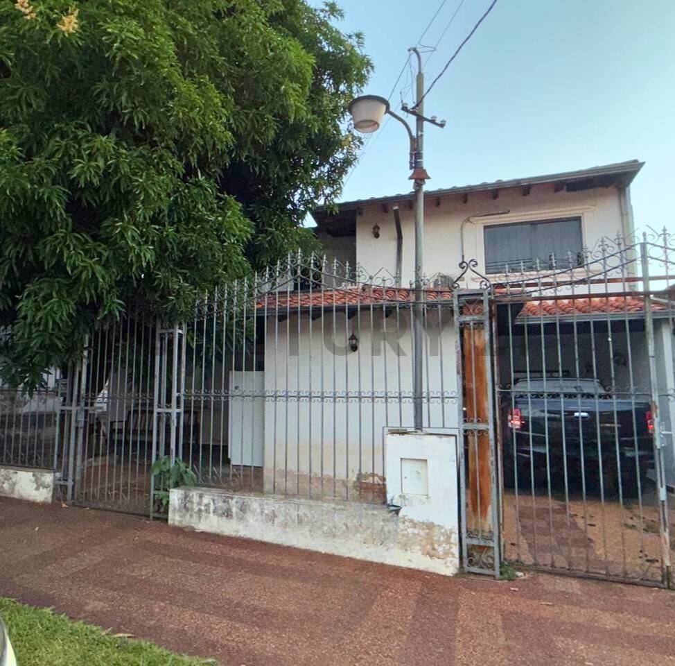 VENDO AMPLIA CASA A DEMOLER O REFACCIONAR - imagen 2