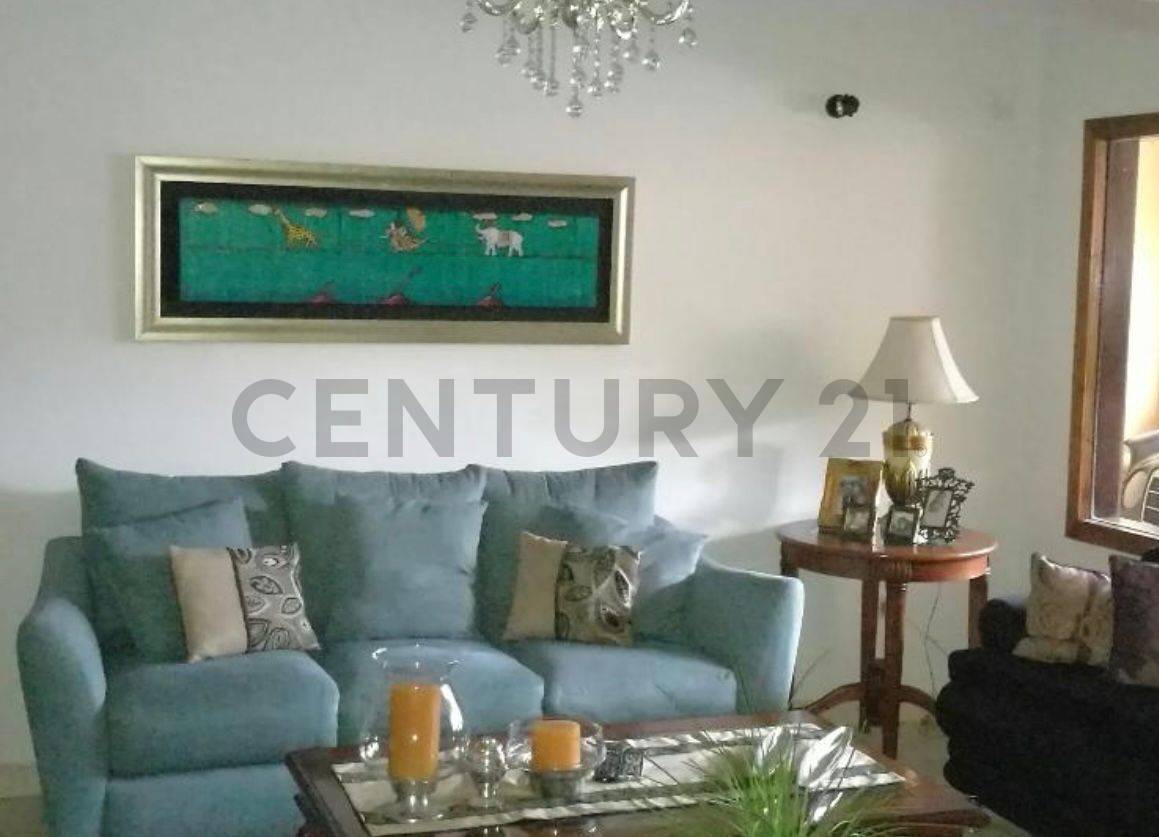 VENTA DE HERMOSA CASA EN EL BARRIO MBURUCUYA - imagen 5