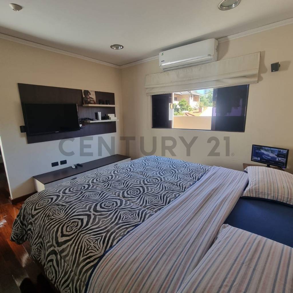 VENDO DUPLEX COMPLETAMENTE DOMOTIZADO - imagen 9