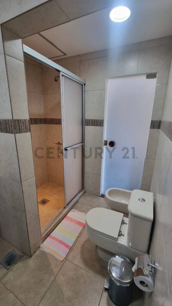 VENDO DUPLEX COMPLETAMENTE DOMOTIZADO - imagen 14