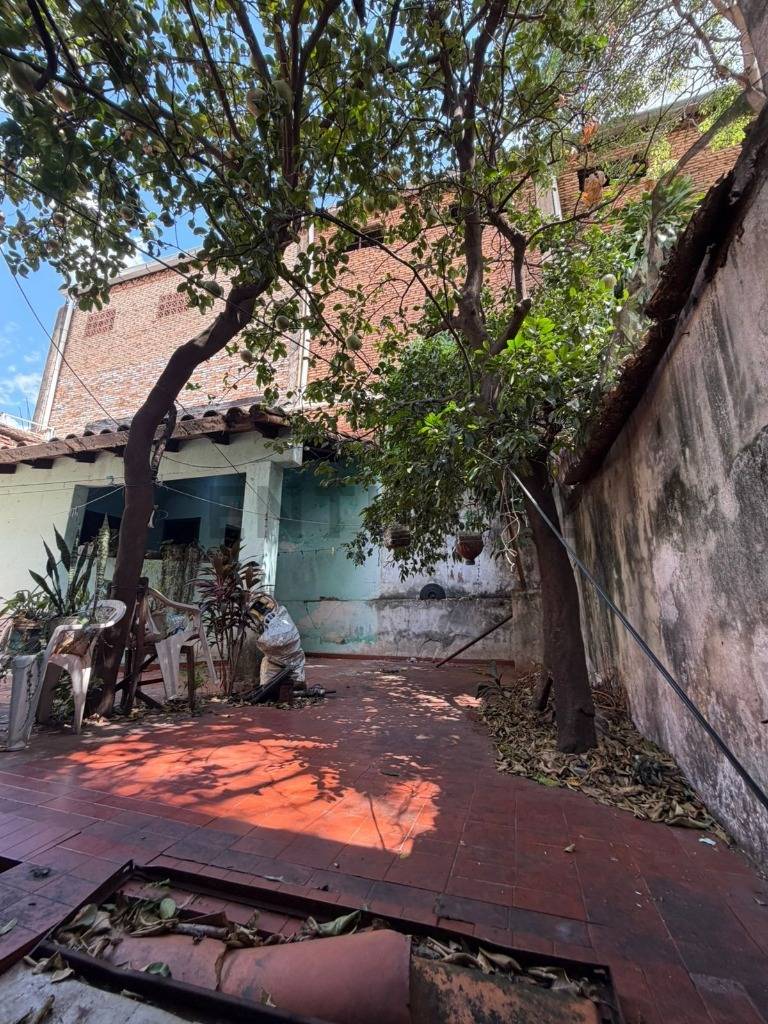 VENTA CASA CON SALON – ASUNCIÓN CENTRO - imagen 3