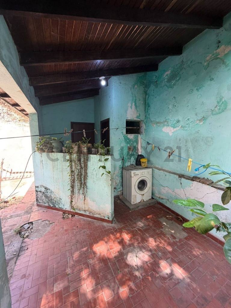 VENTA CASA CON SALON – ASUNCIÓN CENTRO - imagen 6