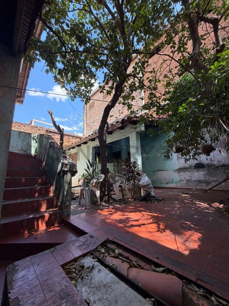 VENTA CASA CON SALON – ASUNCIÓN CENTRO - imagen 7