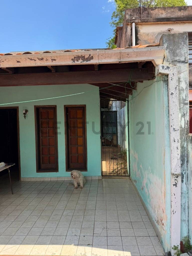 VENTA CASA CON SALON – ASUNCIÓN CENTRO - imagen 17