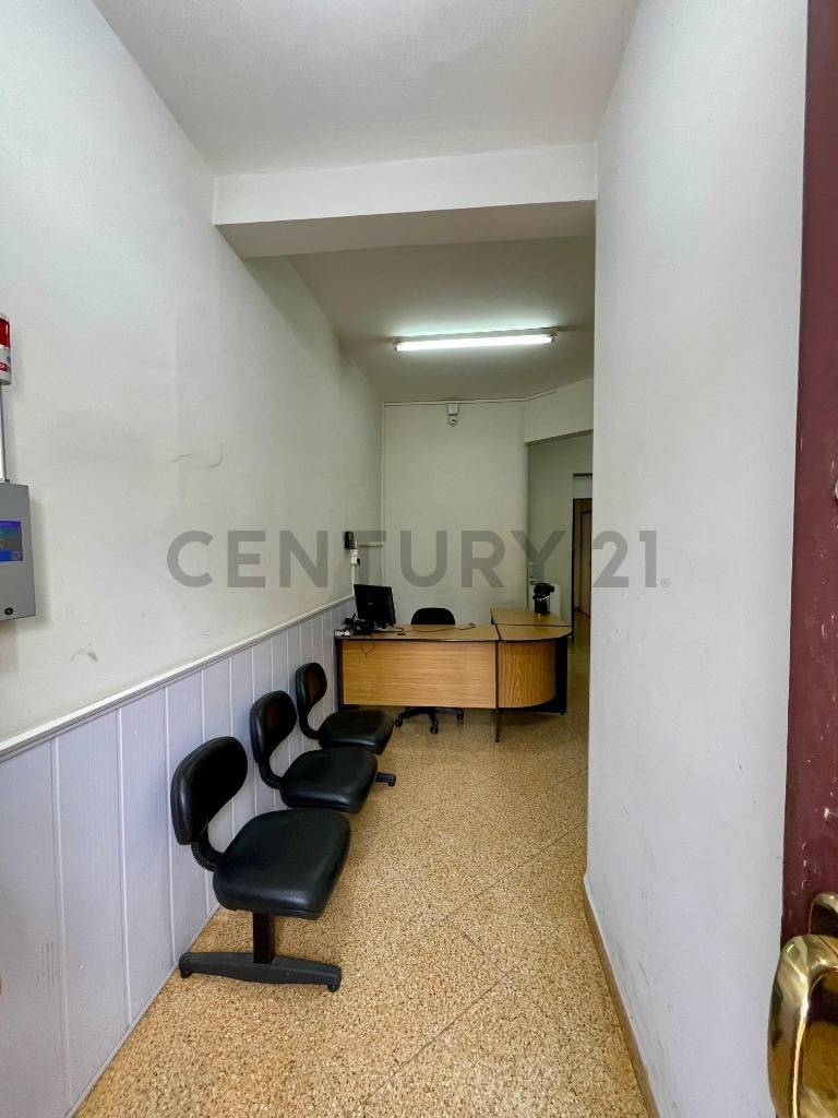 VENDO PROPIEDAD EN CIUDAD NUEVA IDEAL PARA OFICINA - 4