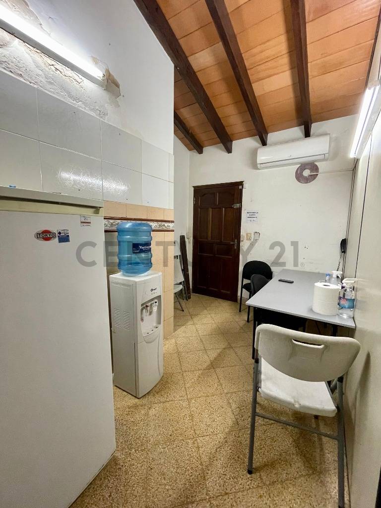 VENDO PROPIEDAD EN CIUDAD NUEVA IDEAL PARA OFICINA - 6