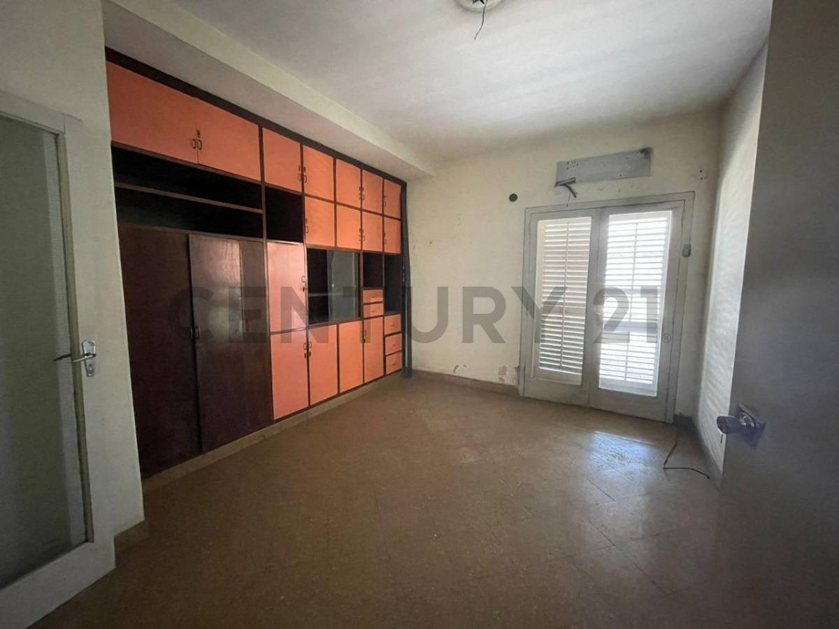 CASA EN VENTA EN EL CENTRO DE ASUNCIÓN - imagen 4