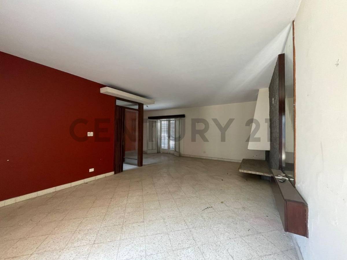 CASA EN VENTA EN EL CENTRO DE ASUNCIÓN - imagen 6