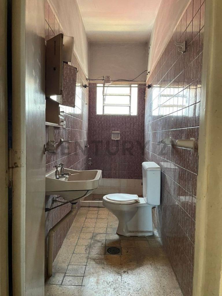 CASA EN VENTA EN EL CENTRO DE ASUNCIÓN - imagen 13