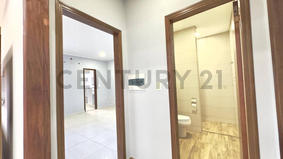 VENDO CASA, ZONA HIPÓDROMO- ASUNCIÓN - 8