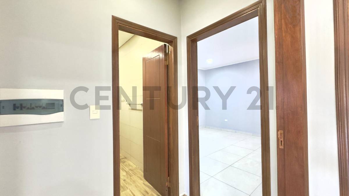 VENDO CASA, ZONA HIPÓDROMO- ASUNCIÓN - 9