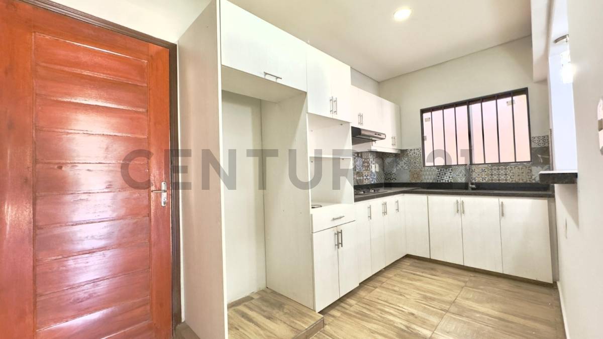 VENDO CASA, ZONA HIPÓDROMO- ASUNCIÓN - 16