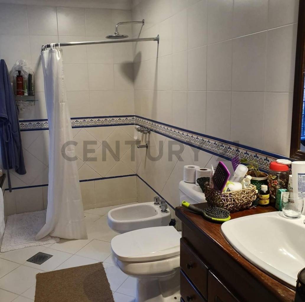 Casa en venta – Itá Enramada, Asunción - imagen 8