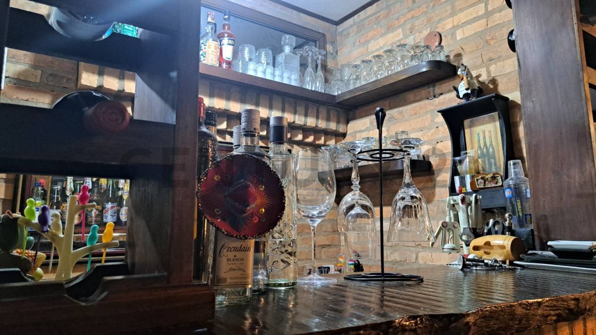 VENDO HERMOSA CASA EN ITA ENRAMADA - ASUNCION - imagen 6